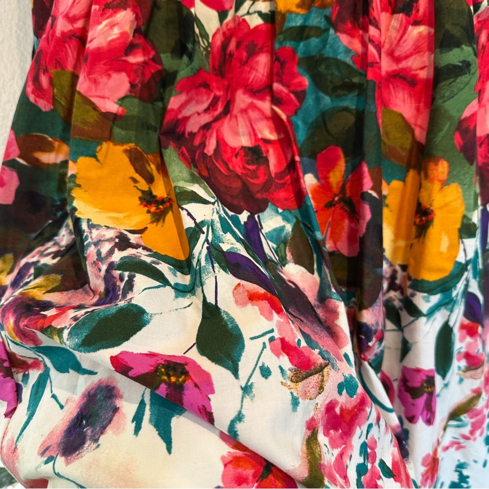 Floral Sleeveless Midi Dress in White with Multicolor Bouquet - Picture 6 of 8